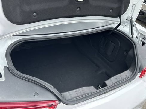 Used 2019 Chevrolet Camaro LT RWD image 27