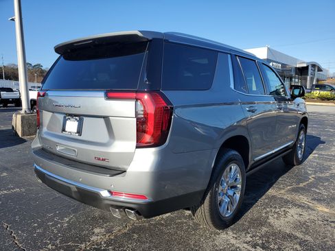 New 2026 GMC Yukon Denali w/ Sun & Power Step Package image 3