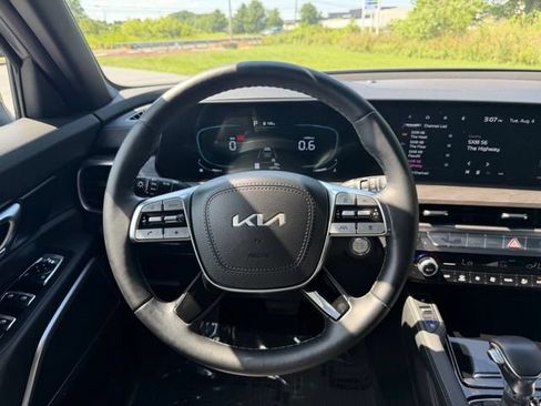 Used 2025 Kia Telluride EX X-Line AWD/4WD image 14