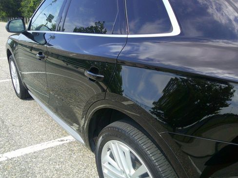 Used 2020 Audi Q5 2.0T Premium Plus w/ Premium Plus Package AWD/4WD image 14