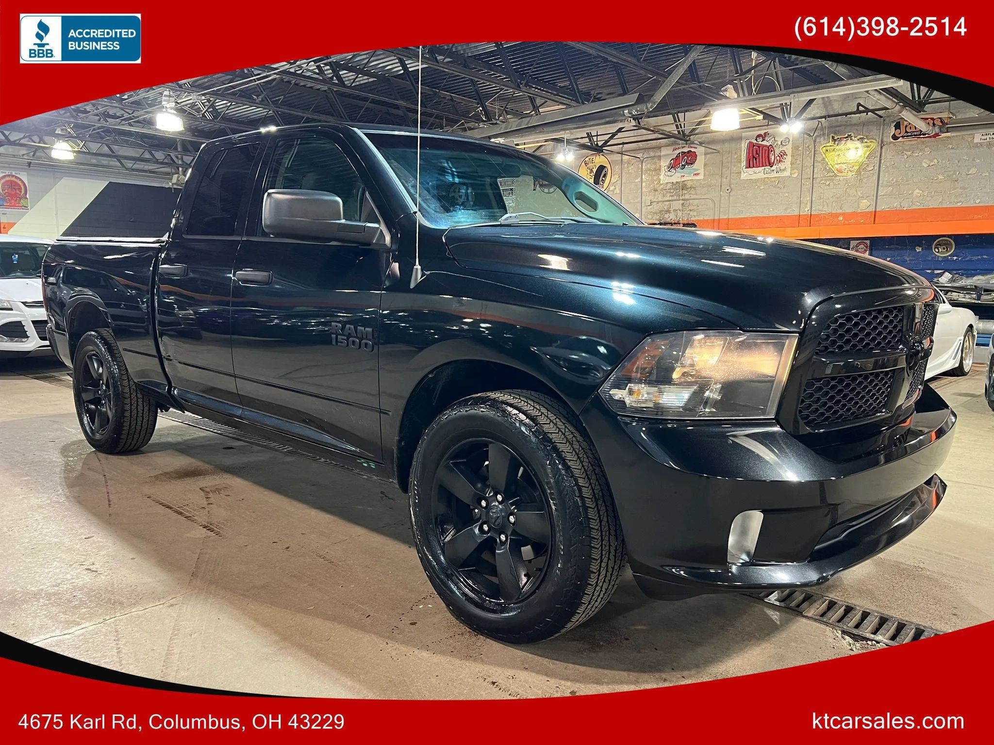 Used 2017 RAM 1500 Express w/ Black Ram 1500 Express Group AWD/4WD image 1