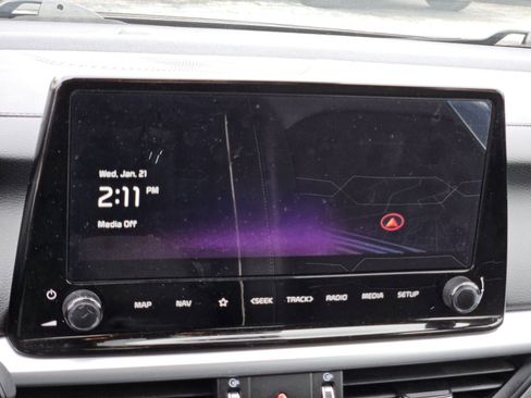 Used 2024 Kia Forte GT-Line image 21