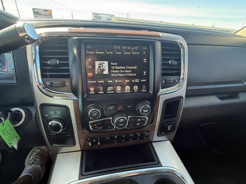 Used 2017 RAM 3500 Laramie w/ Sport Appearance Group AWD/4WD image 12