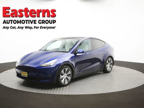 Used 2021 Tesla Model Y Long Range AWD/4WD image 55