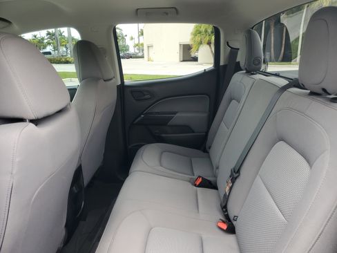 Used 2019 Chevrolet Colorado W/T w/ WT Convenience Package RWD image 13
