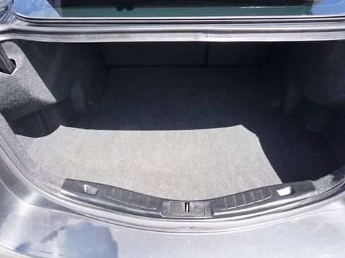 Used 2020 Ford Fusion SE image 26