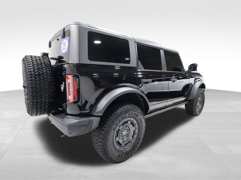 Used 2025 Ford Bronco Badlands AWD/4WD image 4