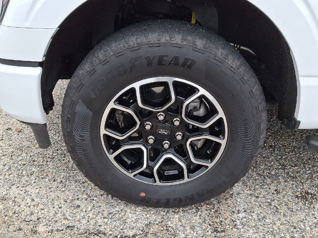 Used 2023 Ford F150 XLT w/ Equipment Group 302A High AWD/4WD image 9