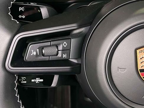 Certified 2026 Porsche 911 GT3 RWD image 38