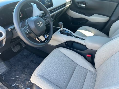 Certified 2026 Honda HR-V LX image 21