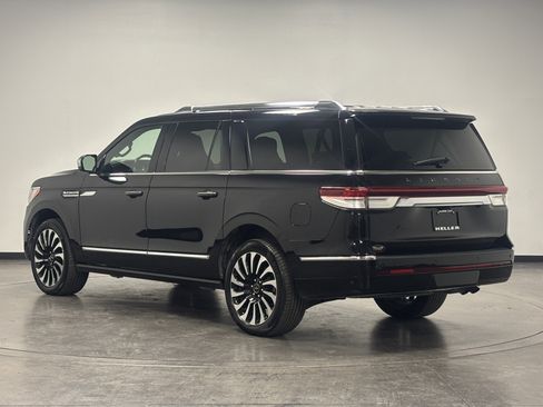 Used 2022 Lincoln Navigator L Black Label image 6
