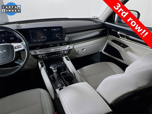 Used 2023 Kia Telluride S image 25