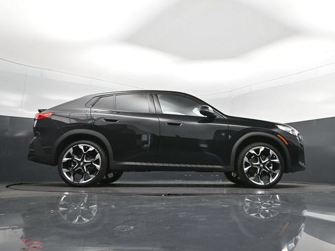 New 2026 BMW X2 xDrive28i w/ Convenience Package AWD/4WD image 39