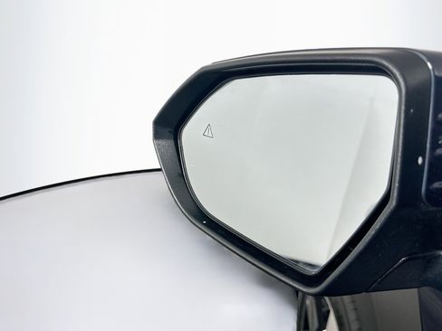 Used 2025 Hyundai Kona SEL image 16