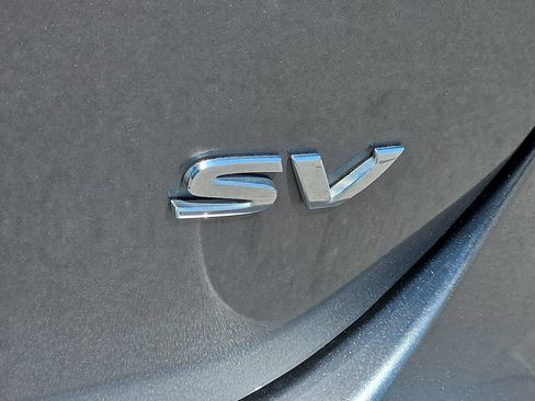 Used 2020 Nissan Rogue Sport SV FWD image 15