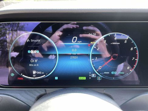 Used 2023 Mercedes-Benz E 450 4MATIC Coupe image 3