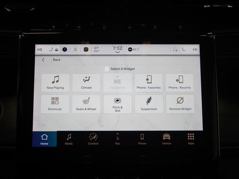 Used 2024 Jeep Grand Cherokee L Overland image 21