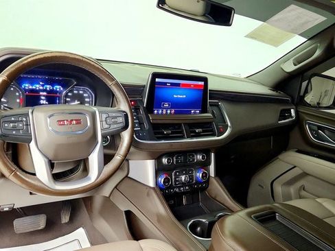 Used 2021 GMC Yukon XL SLT RWD image 12
