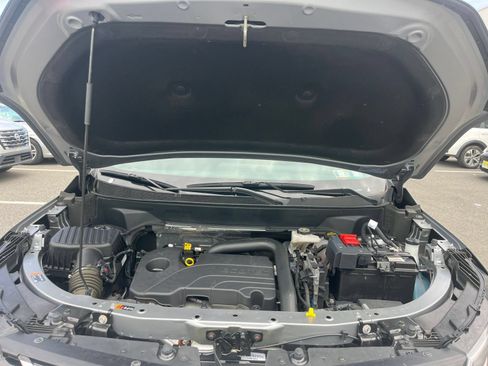 Used 2025 Chevrolet Equinox LT FWD image 31