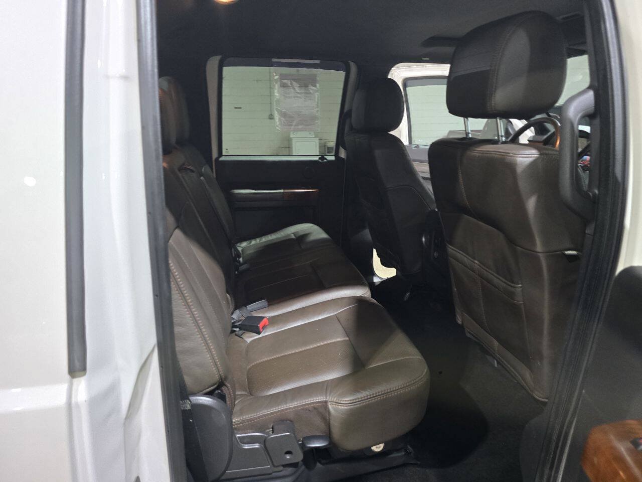 Used 2015 Ford F250 King Ranch w/ FX4 Off-Road Package AWD/4WD image 35