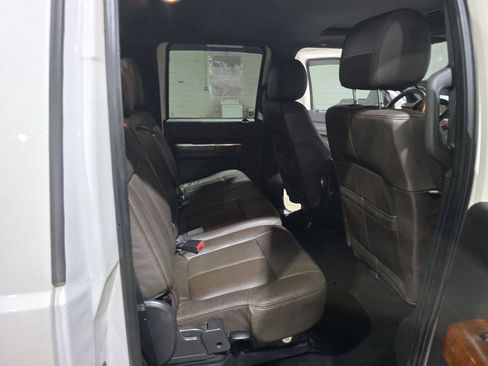 Used 2015 Ford F250 King Ranch w/ FX4 Off-Road Package AWD/4WD image 35
