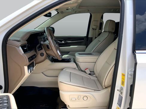 Certified 2021 GMC Yukon XL Denali RWD image 8
