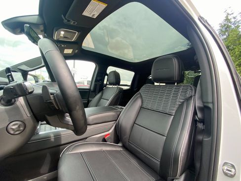 New 2025 GMC Sierra EV Denali image 10