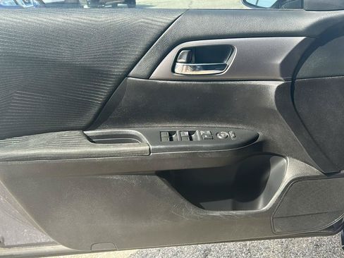 Used 2014 Honda Accord LX image 7