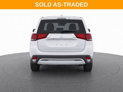 Used 2020 Mitsubishi Outlander ES FWD image 11