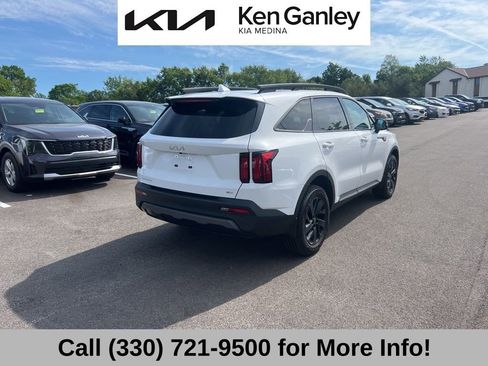 Certified 2023 Kia Sorento S w/ Panoramic Sunroof Package AWD/4WD image 6