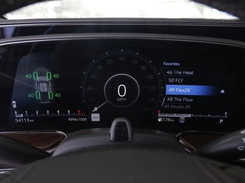 Certified 2023 Cadillac Escalade Sport Platinum w/ LPO, ONYX Package image 16