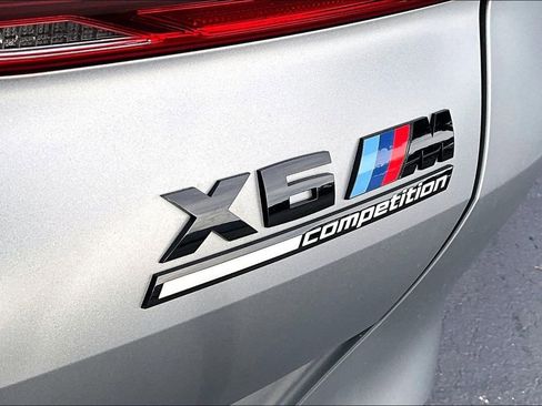 Used 2025 BMW X6 M Competition image 23