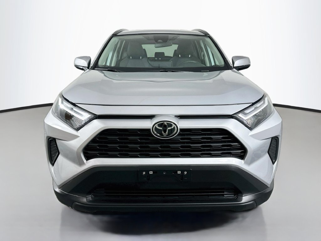 Certified 2025 Toyota RAV4 XLE FWD image 2