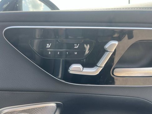 Used 2026 Mercedes-Benz GLC 300 4MATIC image 25