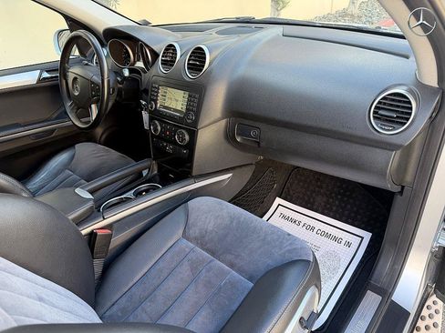Used 2008 Mercedes-Benz ML 550 4MATIC image 12