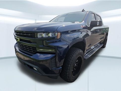 Used 2019 Chevrolet Silverado 1500 RST AWD/4WD image 3