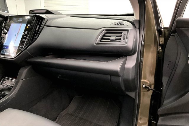Used 2025 Subaru Ascent Bronze Edition AWD/4WD image 19