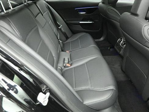 Used 2026 Mercedes-Benz C 300 4MATIC Sedan image 24