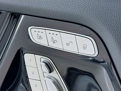 Certified 2025 Mercedes-Benz G 550 image 22