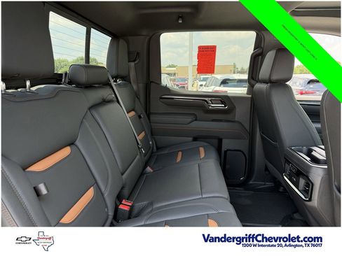 Used 2025 GMC Sierra 1500 AT4 w/ AT4 Premium Package AWD/4WD image 22