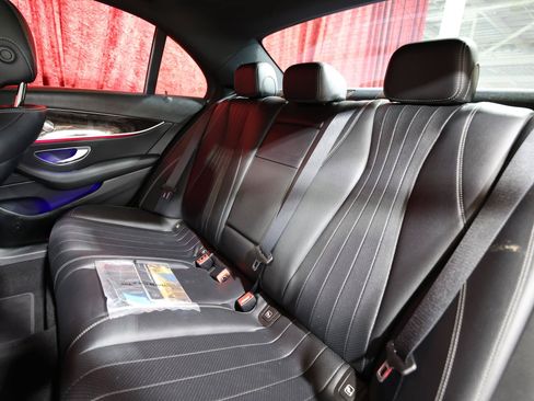 Used 2019 Mercedes-Benz E 300 image 14