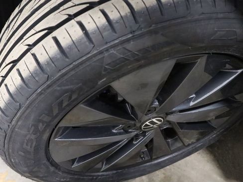 Used 2022 Volkswagen Taos S image 36