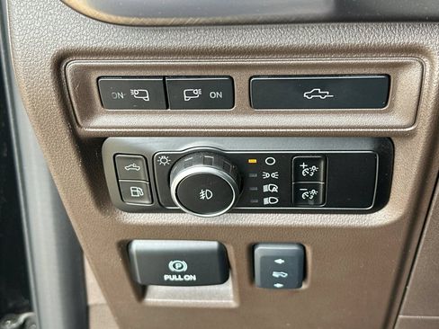 Used 2024 Ford F150 King Ranch AWD/4WD image 32