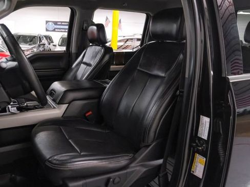 Used 2019 Ford F150 Lariat image 26