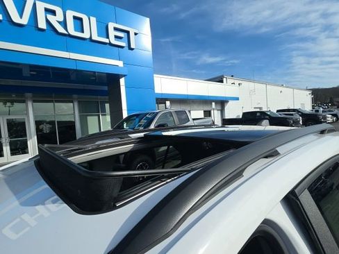 Used 2022 Chevrolet Equinox LT image 10