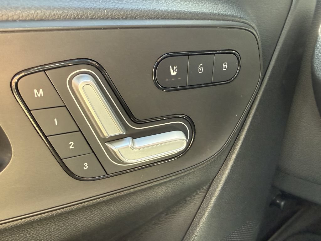 Used 2019 Mercedes-Benz Sprinter 170 image 49