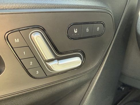 Used 2019 Mercedes-Benz Sprinter 170 image 49