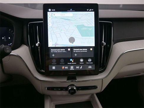 New 2026 Volvo XC60 B5 Ultra w/ Protection Package Premier image 13