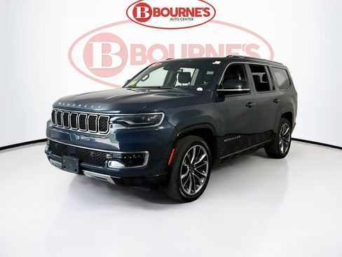 Used 2023 Jeep Wagoneer Series III w/ Premium Group I AWD/4WD image 8