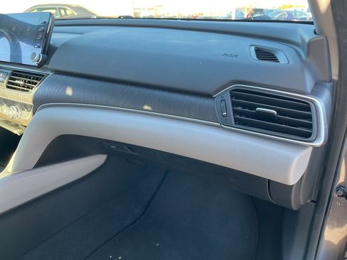 Used 2019 Honda Accord EX-L image 27